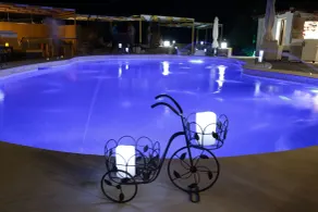 Skiathos Island Suites - Piscina
