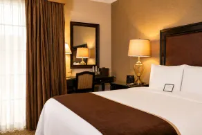 The Inn at UCLA - Room