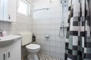 Apartments Skundric - Bathroom