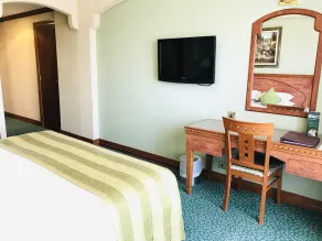 Riviera Hotel - Room