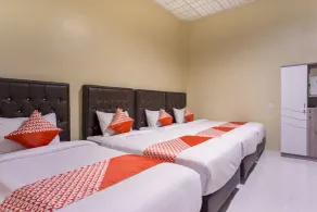 OYO 1512 Hotel Harley - Zimmer
