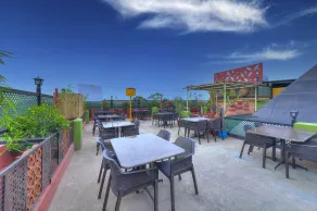 Icon Regency by Bhagini - Restaurant