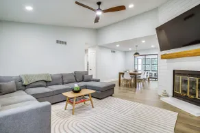< 3 Mi to Bethany Beach! Wooded Retreat w/ Yard - Innenbereich