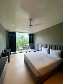 The Democracy Hotel & Resorts - Room