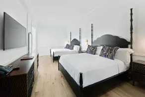 Fairmount Hotel - Room