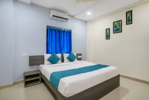The Balcony Suites - Chambre