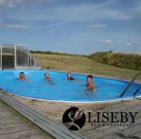 Liseby Bed & Breakfast - Pool