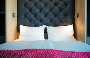 Munich Deluxe Hotel - Room