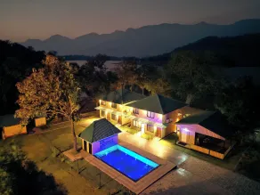 Ibex Resorts, Malampuzha - Kava Eco Camp and Caravan Park - Piscine