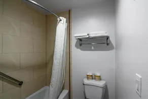 Motel 6-Norwalk, CA - Salle de bain