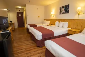 Canadas Best Value Inn- Riverview Hotel - Chambre