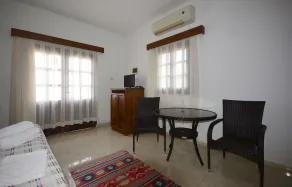 Villa Lembos Hotel - Quarto