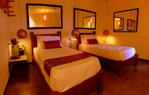 Hotel Villa Highnest - Oragadam -Sriperumbudur - Zimmer