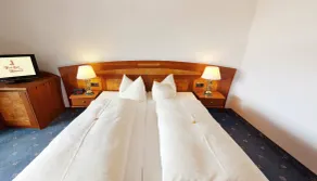 Post Hotel Mittenwald - Chambre