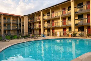 Red Roof Inn & Suites Houston- Hobby Airport - Piscine