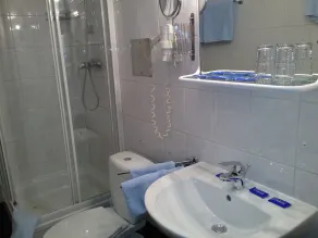Hotel Pension Excellence - Salle de bain