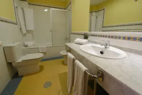ApartHotel MM Badajoz - Badrum