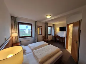 Hotel Waldquelle - Baumhaushotel Aerzen - Room