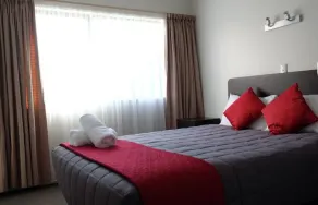 Marksman Motor Inn - Chambre