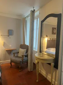 Hôtel restaurant le Grand Monarque Donzy - Room