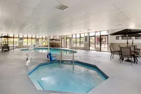 La Quinta by Wyndham Des Moines West Clive - Piscine