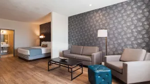 Best Western Plus Montreal East - Chambre
