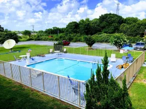 Motel 6-Clute, TX - Piscine