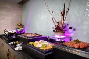 Crowne Plaza Bucharest by IHG - Restaurant