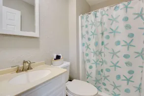 Walk to Marina: Home w/ Pool in Palmetto - Intérieur