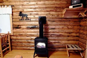 Silverwolf Log Chalet Resort - Chambre