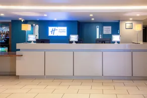 Holiday Inn Express Warwick - Stratford-upon-Avon by IHG - Reception