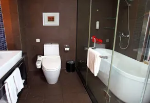 Tianjin In-Zone Hotel - Bathroom