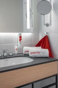 IntercityHotel Duisburg - Baño