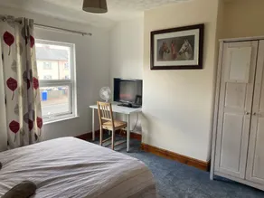 160 Exning Road - Room