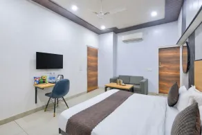 Hotel Downtown by Quadis - Sector 15 Noida - Rom