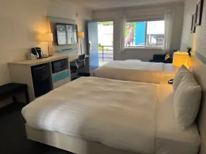 Revelstoke Lodge - Chambre