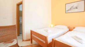 Pigeon Square Rooms - Værelse