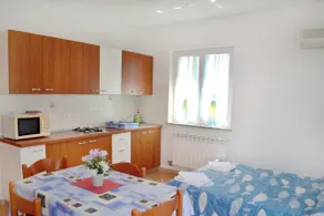 Apartamento vacacional cerca de la playa y en una zona tranquila - Habitación