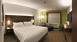 Holiday Inn Express & Suites - Sterling by IHG - Zimmer