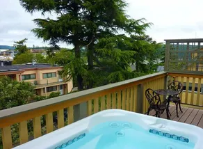 Tucker House Inn - Spa
