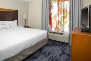 Fairfield Inn & Suites Milledgeville - Room