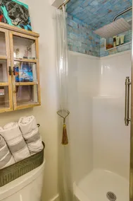 Pensacola Tiny House < 1 Mi to Bayview Park! - Innvendig