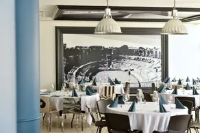 New Hôtel Camargue Arles - Restaurant
