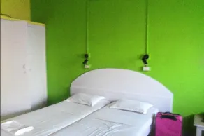 William's Beach Retreat - Room
