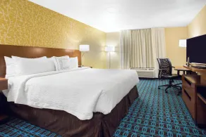 Fairfield Inn & Suites by Marriott Santa Fe - Room