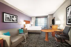 La Quinta Inn & Suites by Wyndham Jackson Airport/Pearl - Chambre