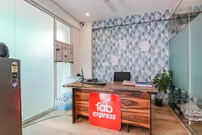Fabexpress The Radiant - Reception