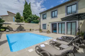 Hôtel l'Aragon à 50m de la cité de Carcassonne - Pool