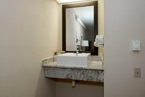 Travelodge by Wyndham Peoria - Salle de bain
