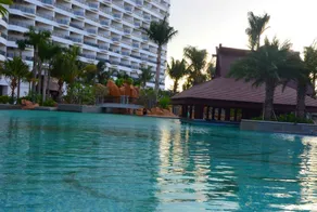 Wyndham Garden Lingshui - Pool